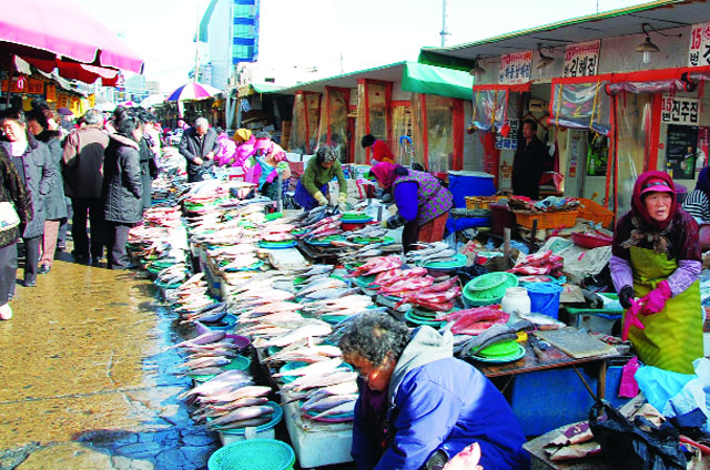 CÔNG TY TNHH DU LỊCH TRUNG TÍN
