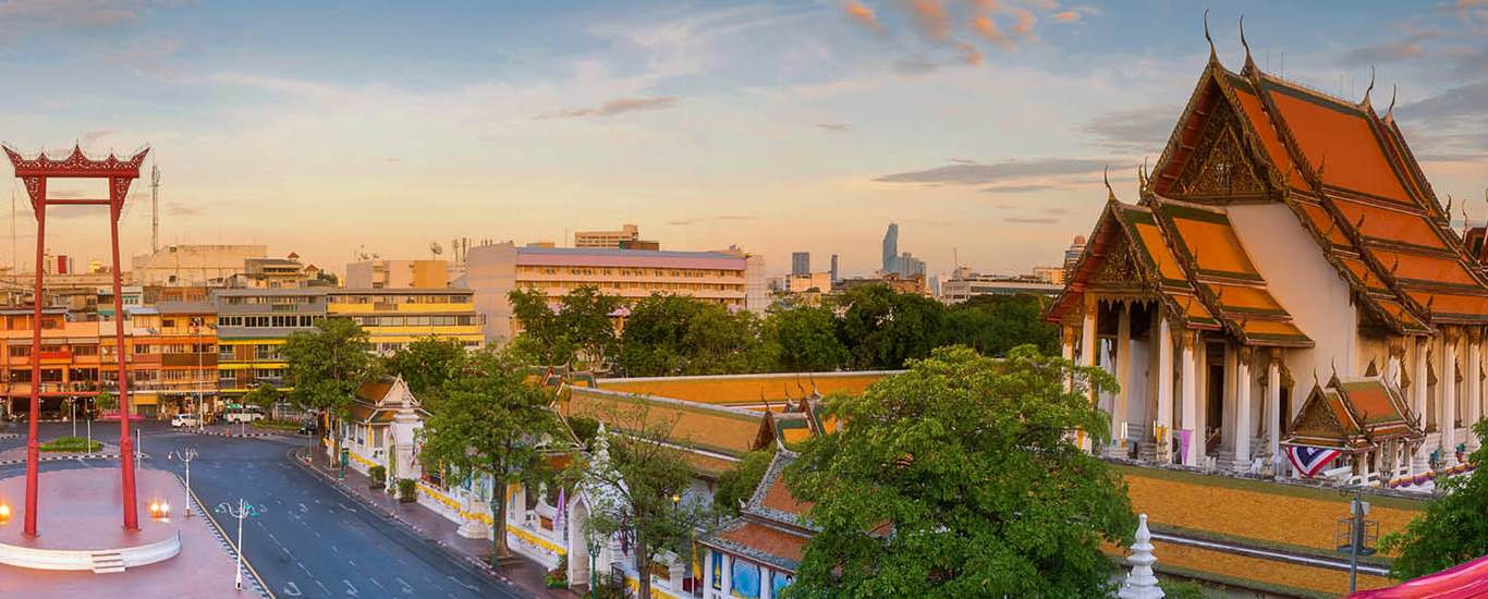 KHÁM PHÁ XỨ SỞ CHÙA VÀNG
